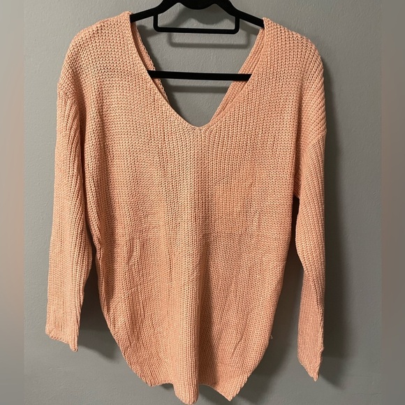 NWT Miracle Open Knit Twist Back Peachy Rose Color Sweater. Size M/L - Picture 2 of 8